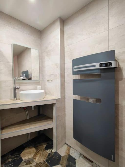 Hypercentre : Vue Cathedrale - Verriere - Cosy Amiens Ngoại thất bức ảnh